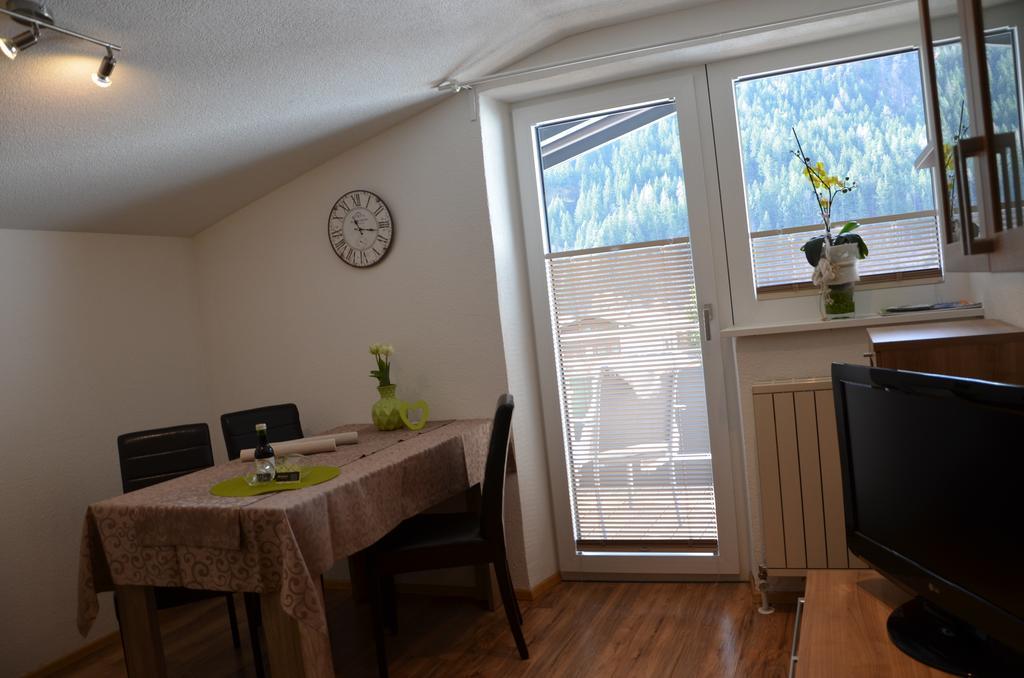 Appartement Alpengluehn オエッツ エクステリア 写真